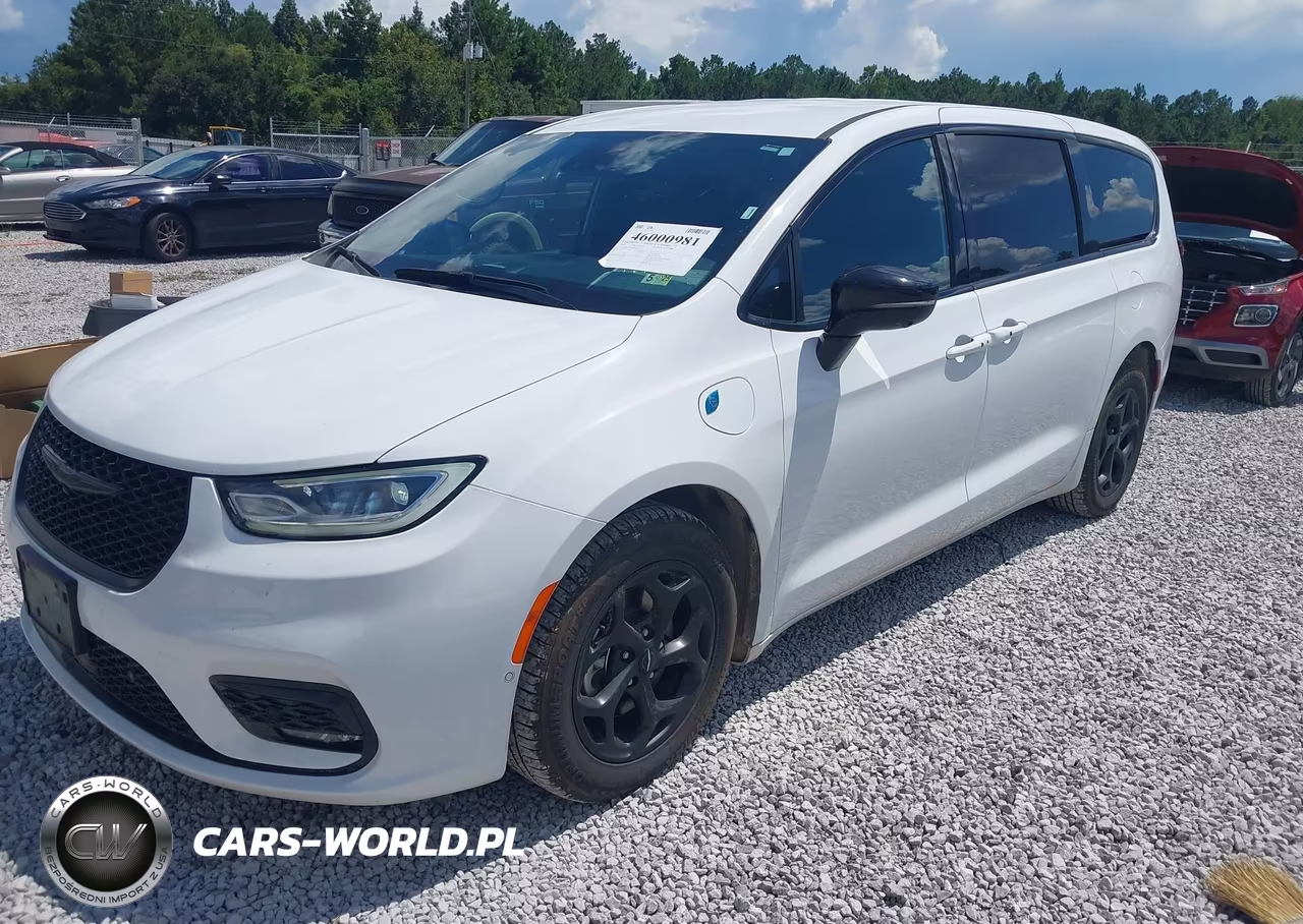 2024 Chrysler Pacifica Hybrid S Appearance Pkg VIN:2C4RC1S76RR160921 - 2
