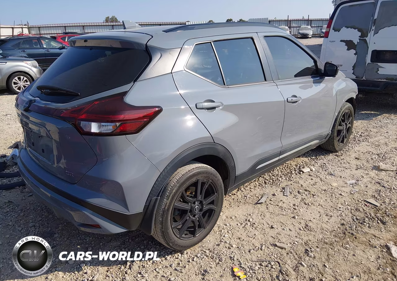 2024 Nissan Kicks Sr Xtronic Cvt VIN:3N1CP5DV5RL473665 - 4