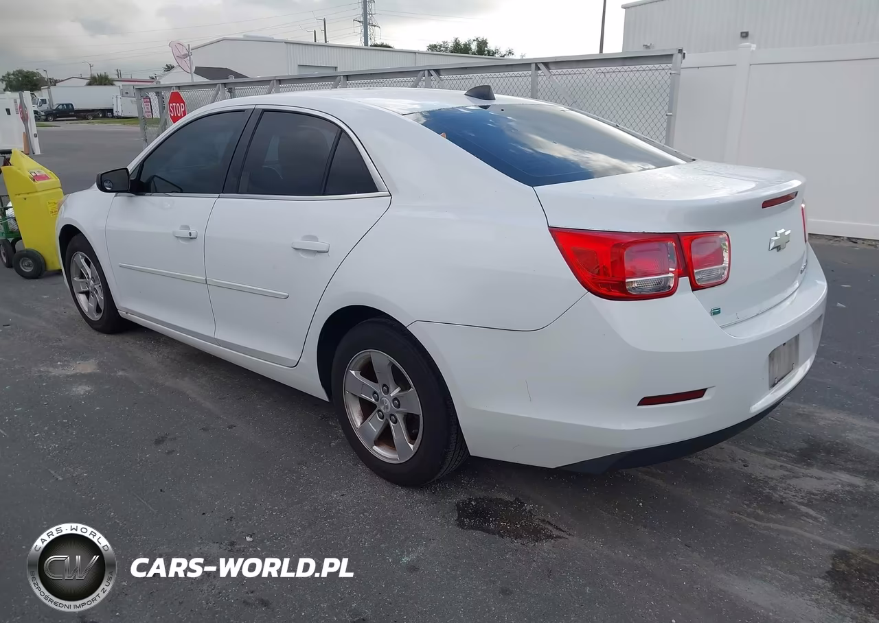 2014 Chevrolet Malibu 1Ls VIN:1G11B5SL0EF275660 - 3