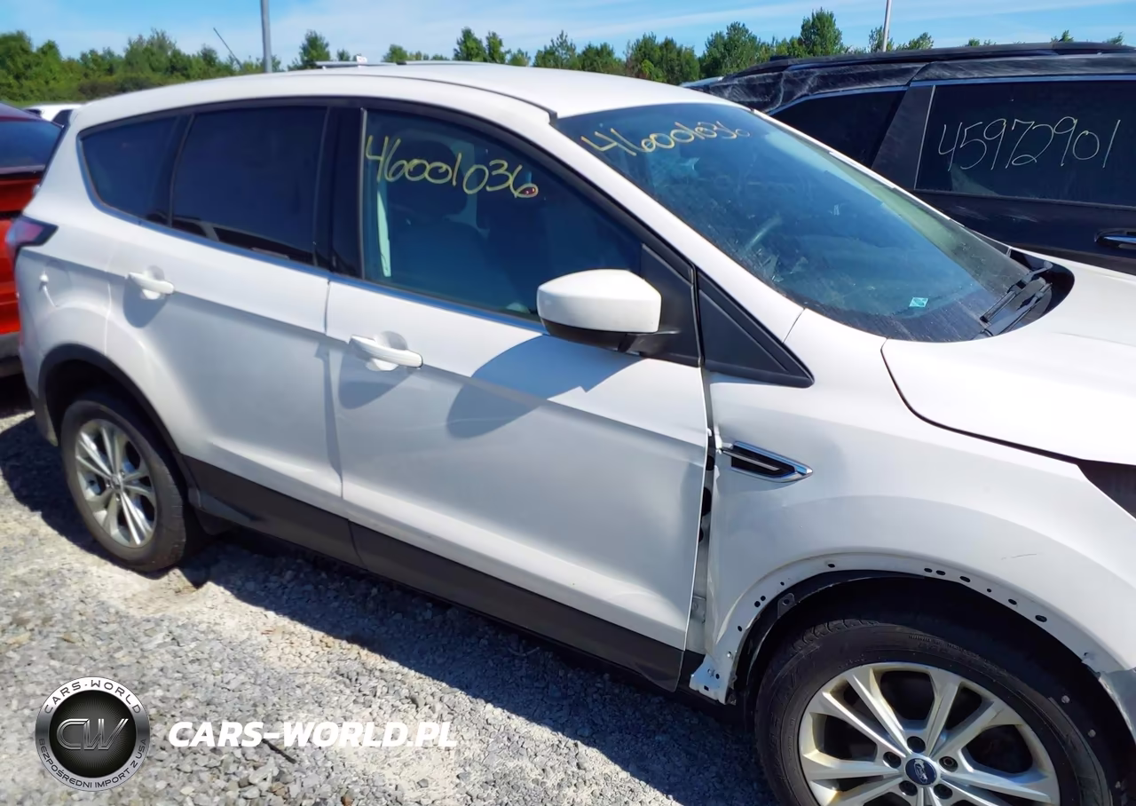 2017 Ford Escape Se VIN:1FMCU9GDXHUD02703 - 13