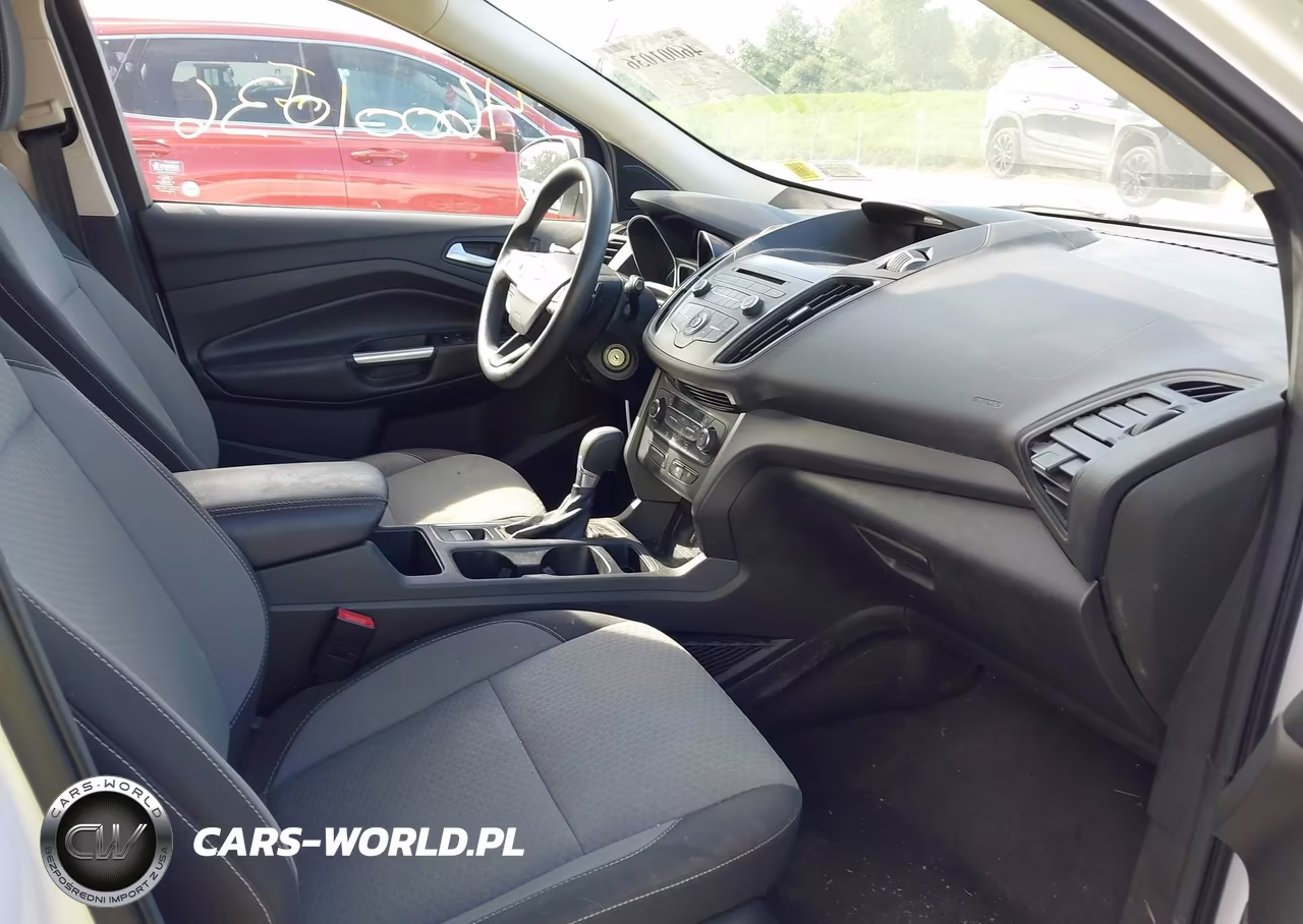 2017 Ford Escape Se VIN:1FMCU9GDXHUD02703 - 5