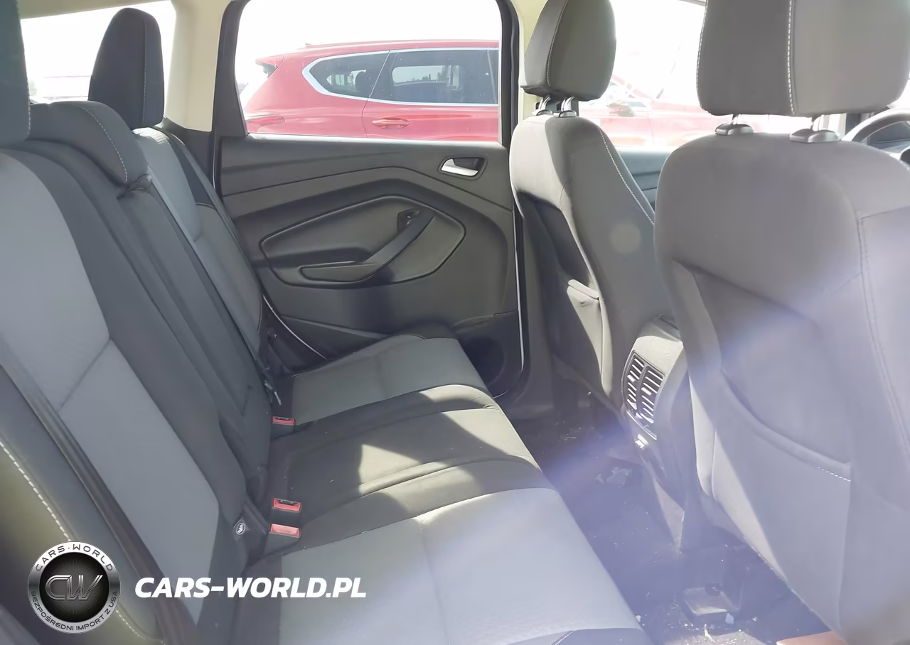 2017 Ford Escape Se VIN:1FMCU9GDXHUD02703 - 8