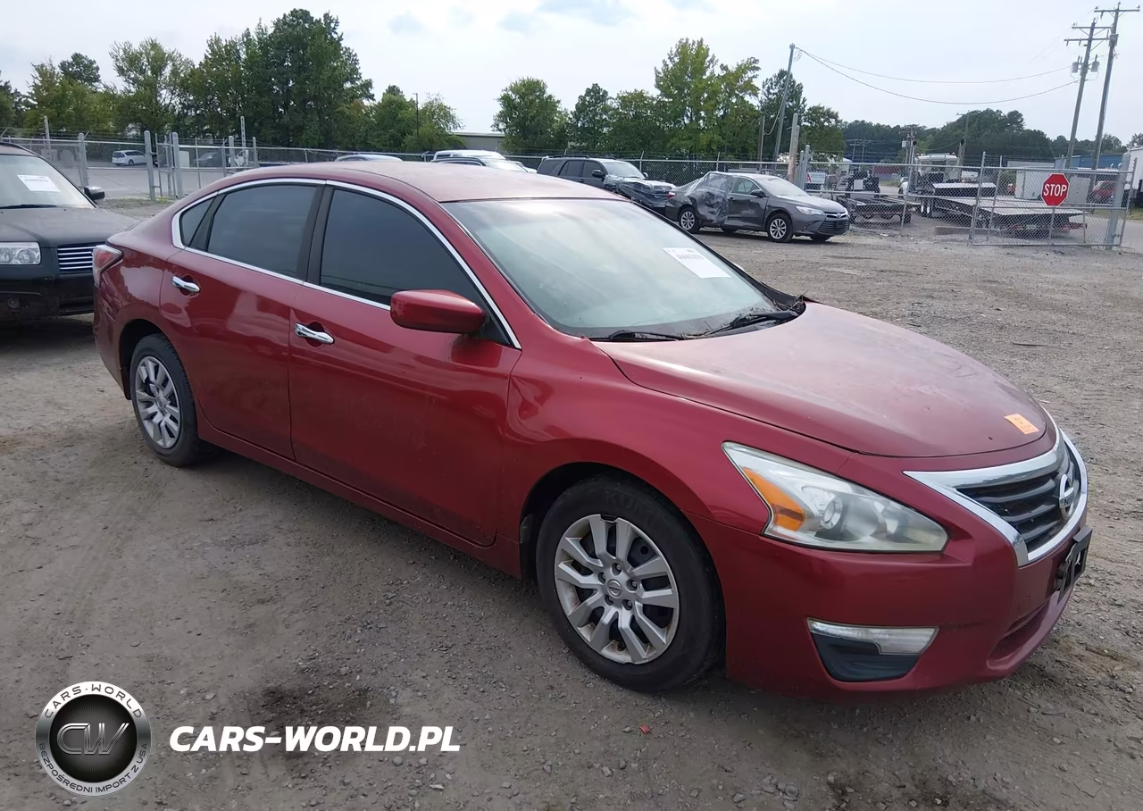 2014 Nissan Altima 2.5 S – zdjęcie 1 z 11