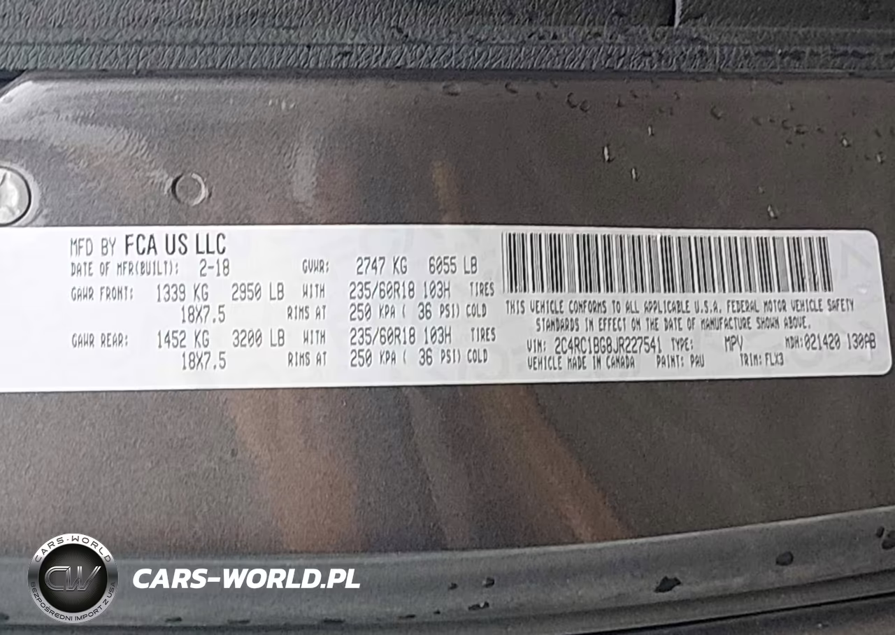 2018 Chrysler Pacifica Touring L VIN:2C4RC1BG8JR227541 - 9