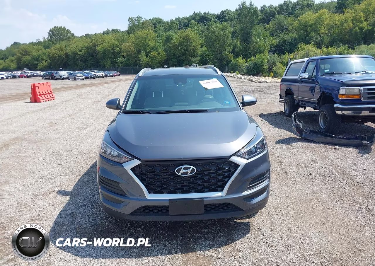 2021 Hyundai Tucson Value VIN:KM8J33A40MU382636 - 12