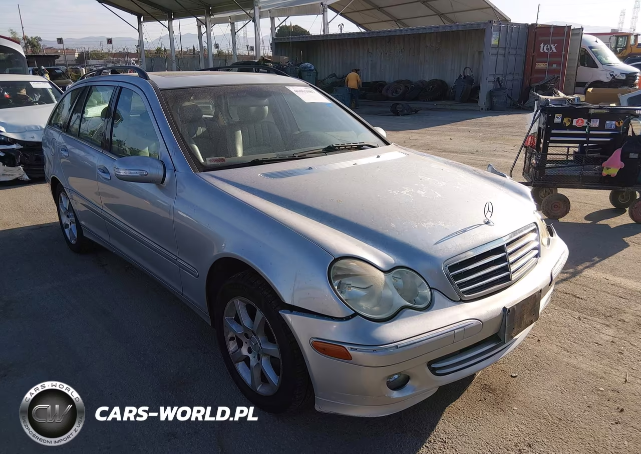 2005 Mercedes-Benz C 240 Luxury