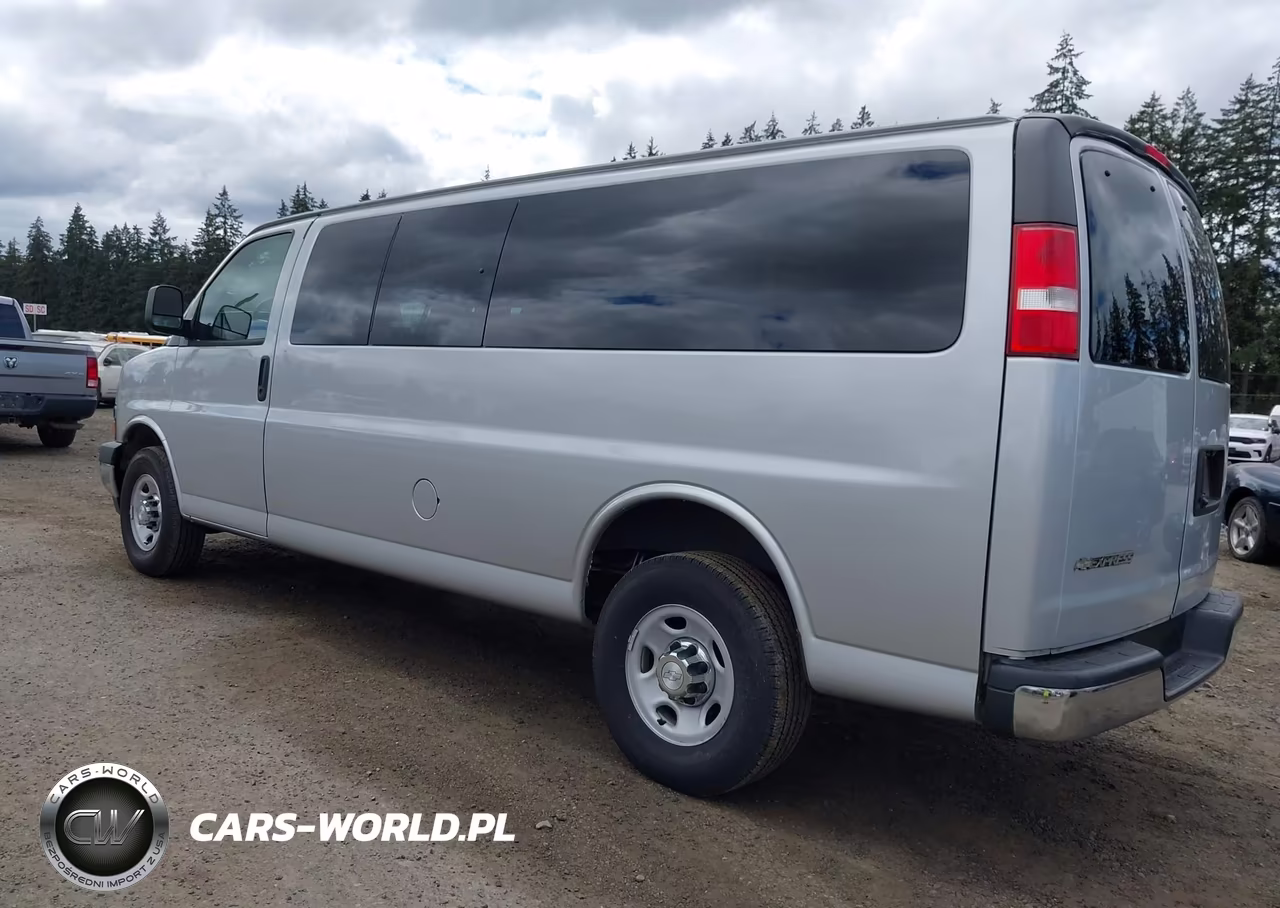 2017 Chevrolet Express 3500 Lt VIN:1GAZGPFF1H1293459 - 3