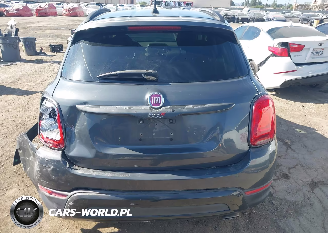 2018 Fiat 500X Urbana Edition VIN:ZFBCFXCB9JP668781 - 16