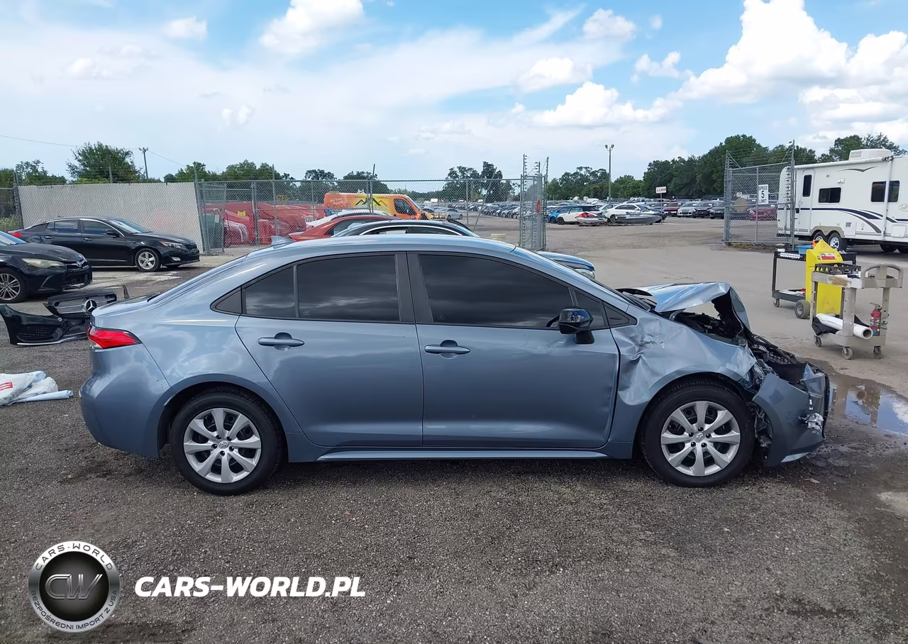 2022 Toyota Corolla Le VIN:5YFEPMAE0NP372146 - 13