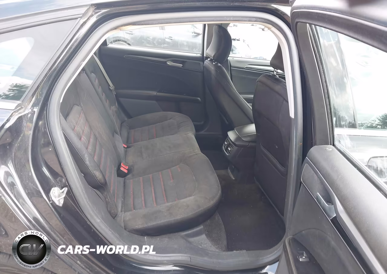 2015 Ford Fusion Se VIN:1FA6P0H75F5112771 - 8