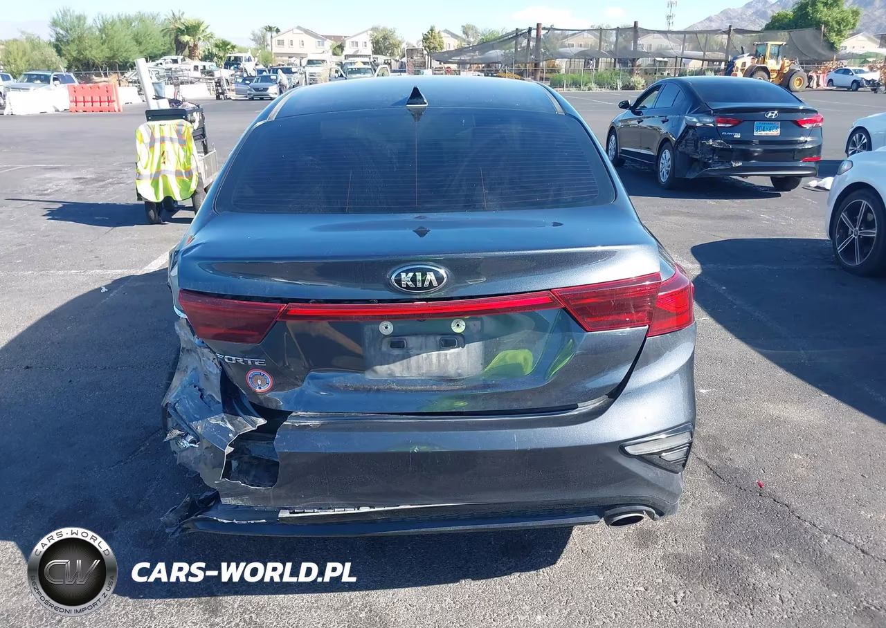 2021 Kia Forte Lxs VIN:3KPF24AD1ME305081 - 6