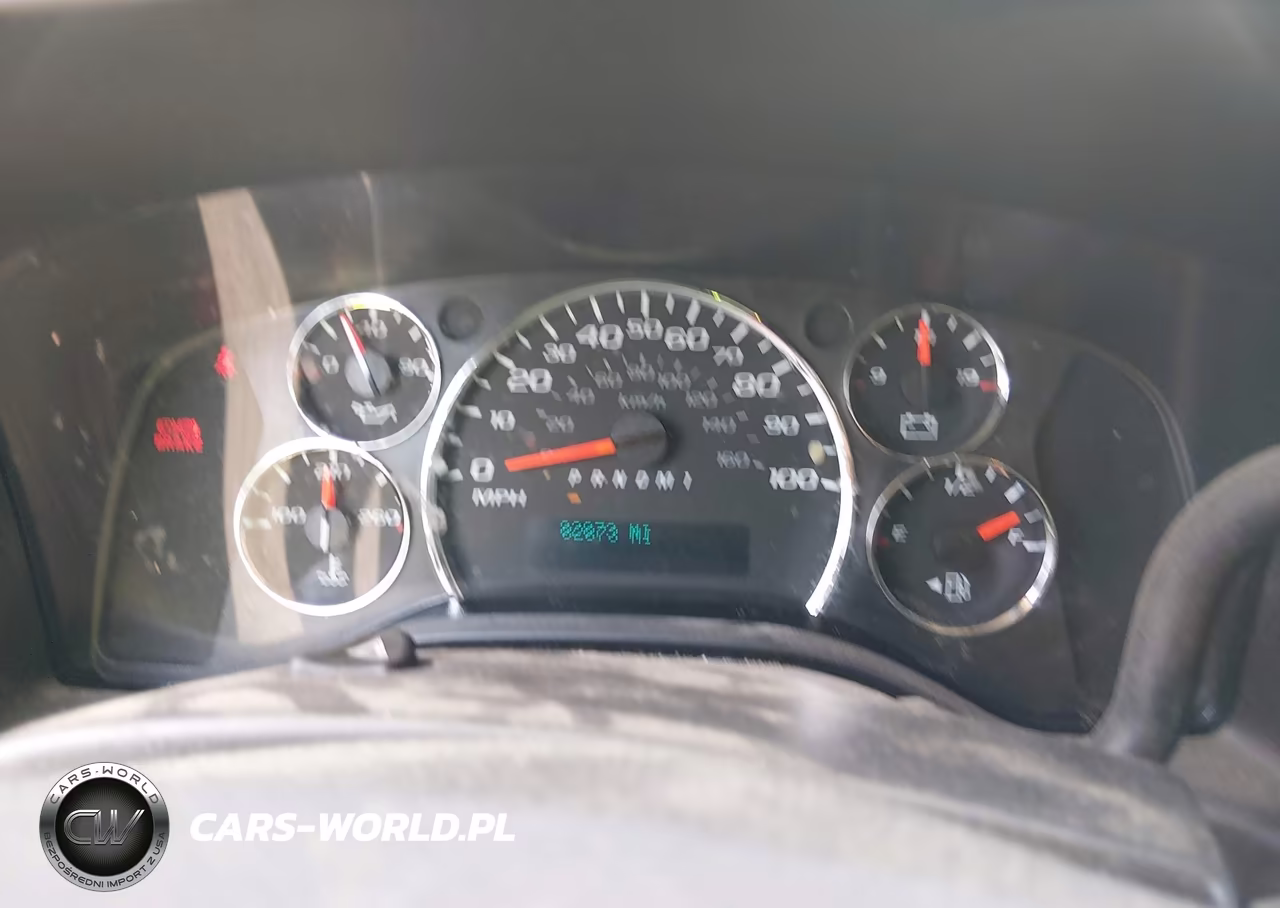 2019 Chevrolet Express 3500 Work Van VIN:1GCZGGFG2K1245704 - 7