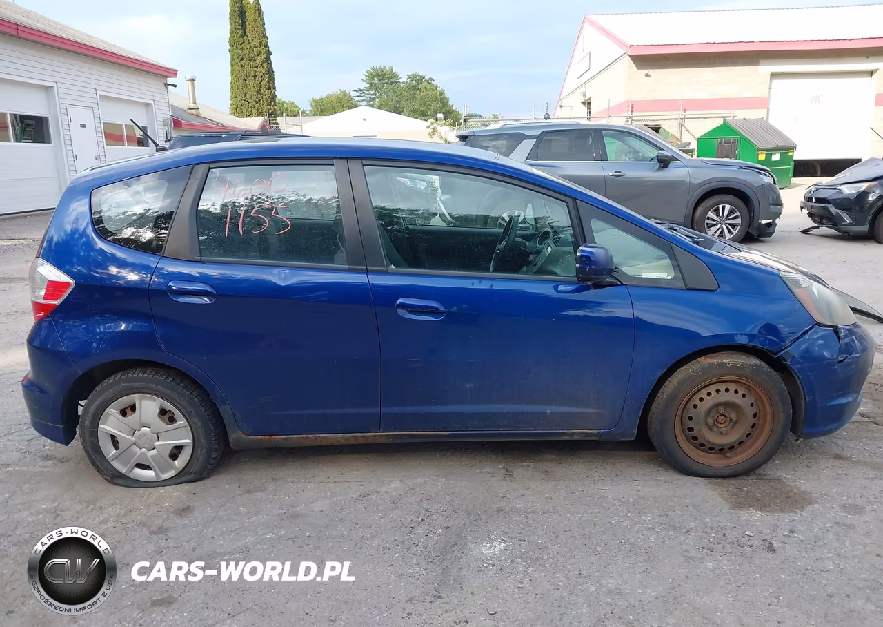 2013 Honda Fit VIN:JHMGE8H39DC028377 - 14