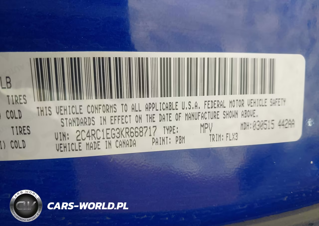 2019 Chrysler Pacifica Touring L Plus VIN:2C4RC1EG3KR668717 - 9