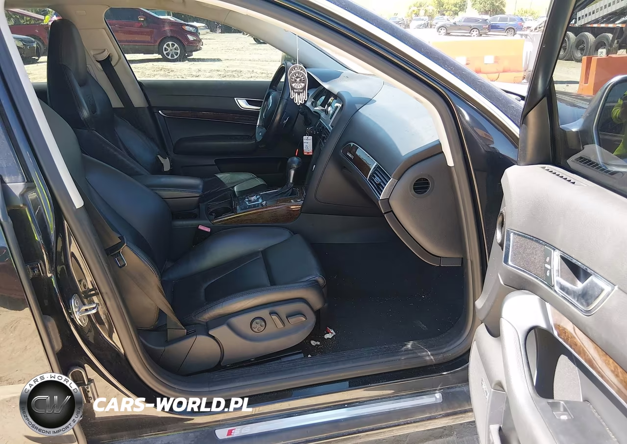 2011 Audi S6 5.2 Prestige VIN:WAUBNAFB5BN028355 - 5