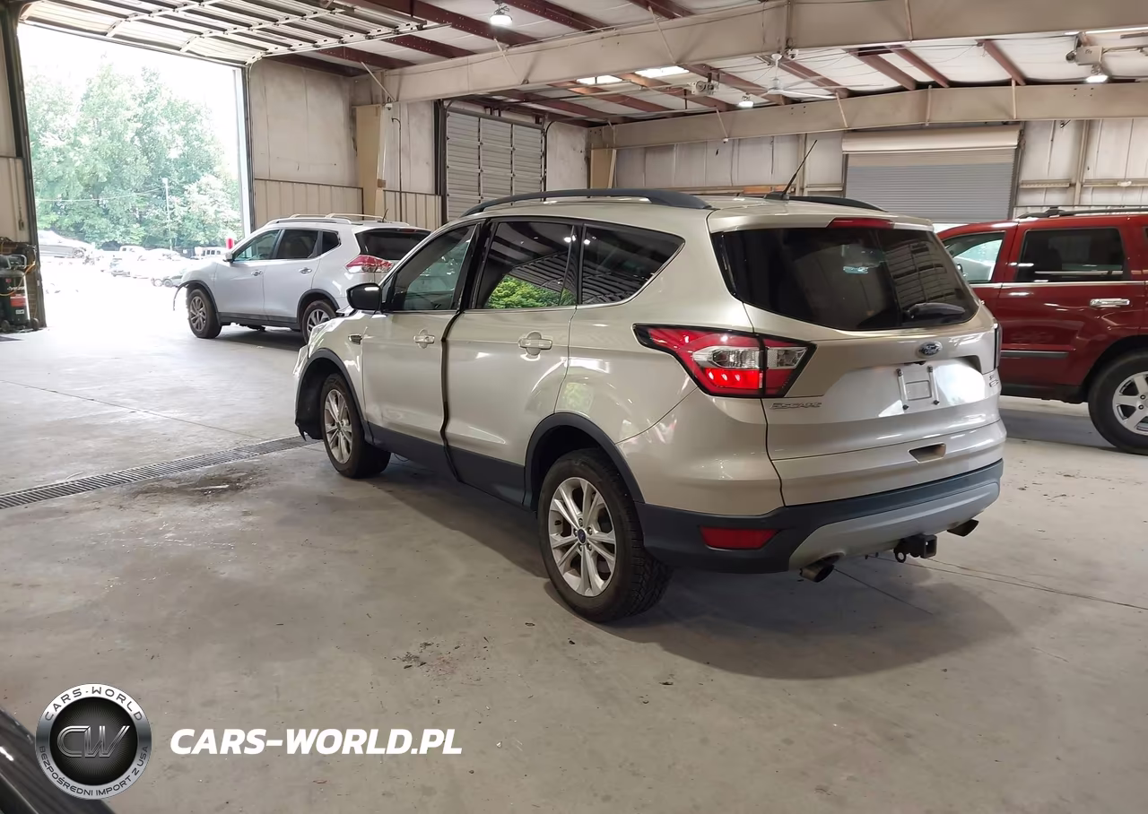 2017 Ford Escape Se VIN:1FMCU9GD9HUC48066 - 3