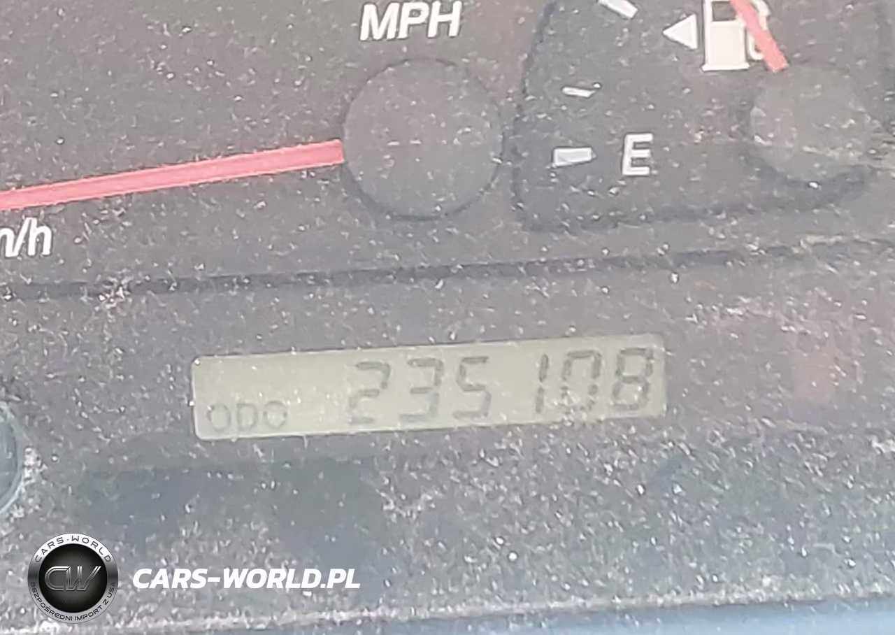 2002 Toyota Camry Le VIN:4T1BE32K92U634764 - 15
