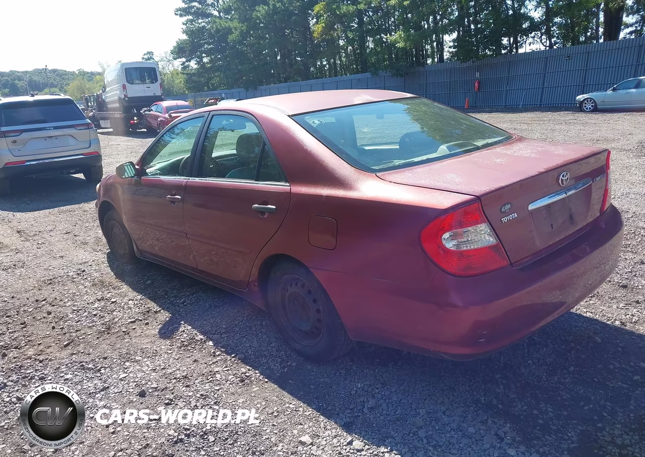 2002 Toyota Camry Le VIN:4T1BE32K92U634764 - 3