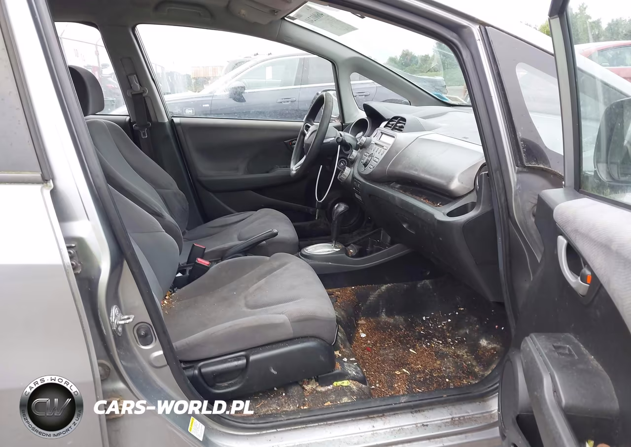 2009 Honda Fit VIN:JHMGE88299S015651 - 5