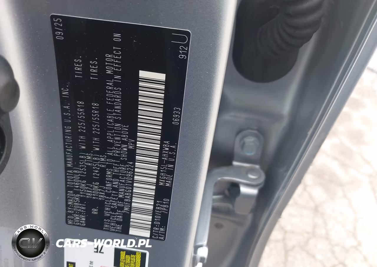 2026 Toyota Corolla Cross Hybrid Xse VIN:7MUFBABG0TV096224 - 9