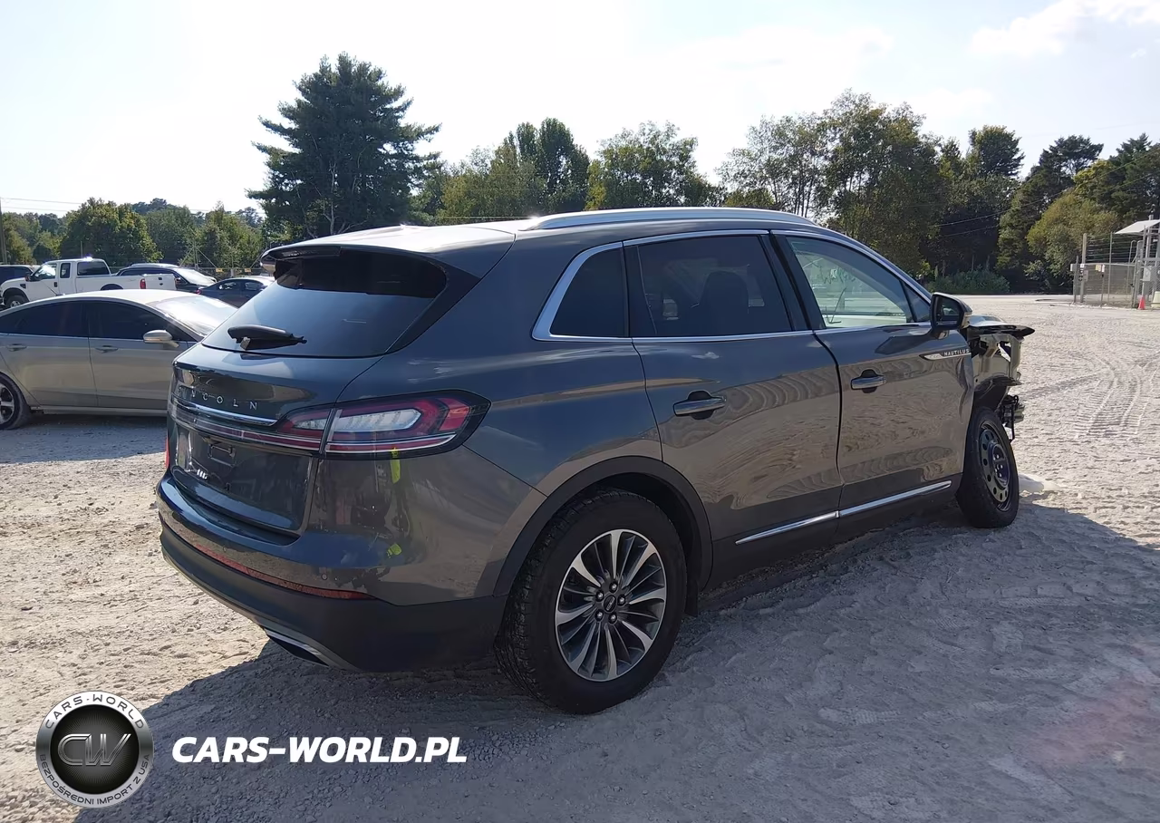 2022 Lincoln Nautilus Standard VIN:2LMPJ6J96NBL09909 - 4