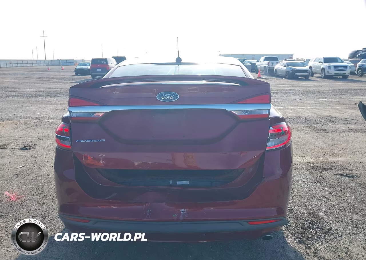 2018 Ford Fusion S VIN:3FA6P0G79JR267251 - 16