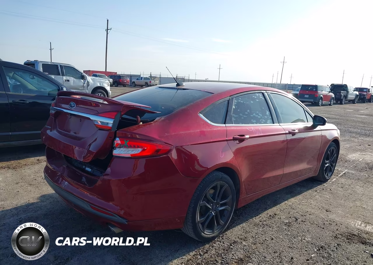 2018 Ford Fusion S VIN:3FA6P0G79JR267251 - 4