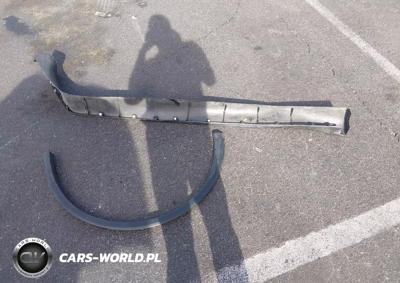 2026 Tesla Model Y Premium Rear-Wheel Drive-Rear-Wheel Drive VIN:7SAYGDED4TA489610 - 10