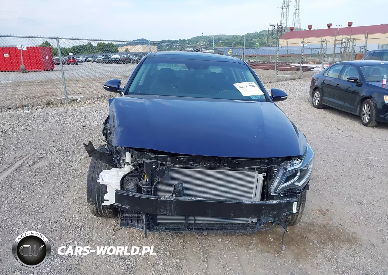 2020 Kia Optima S VIN:5XXGT4L31LG421991 - 12