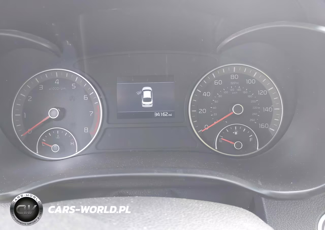 2020 Kia Optima S VIN:5XXGT4L31LG421991 - 7