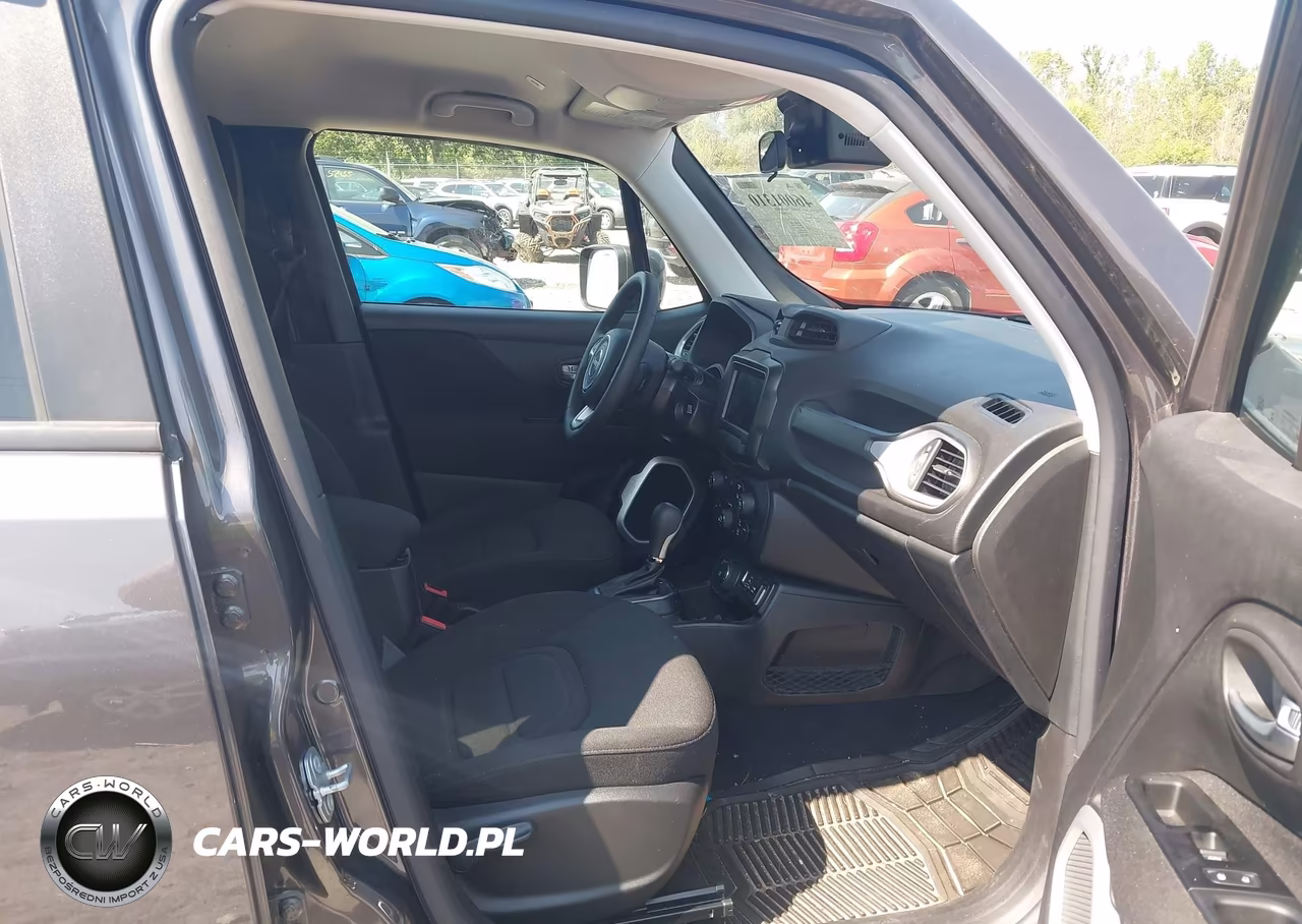 2021 Jeep Renegade Latitude 4X4 VIN:ZACNJDBB0MPM52634 - 5