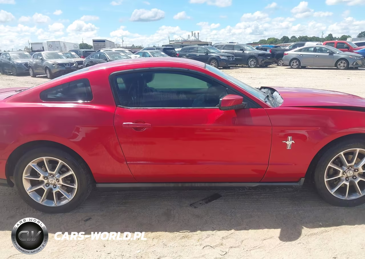 2011 Ford Mustang V6 Premium VIN:1ZVBP8AM6B5110235 - 13