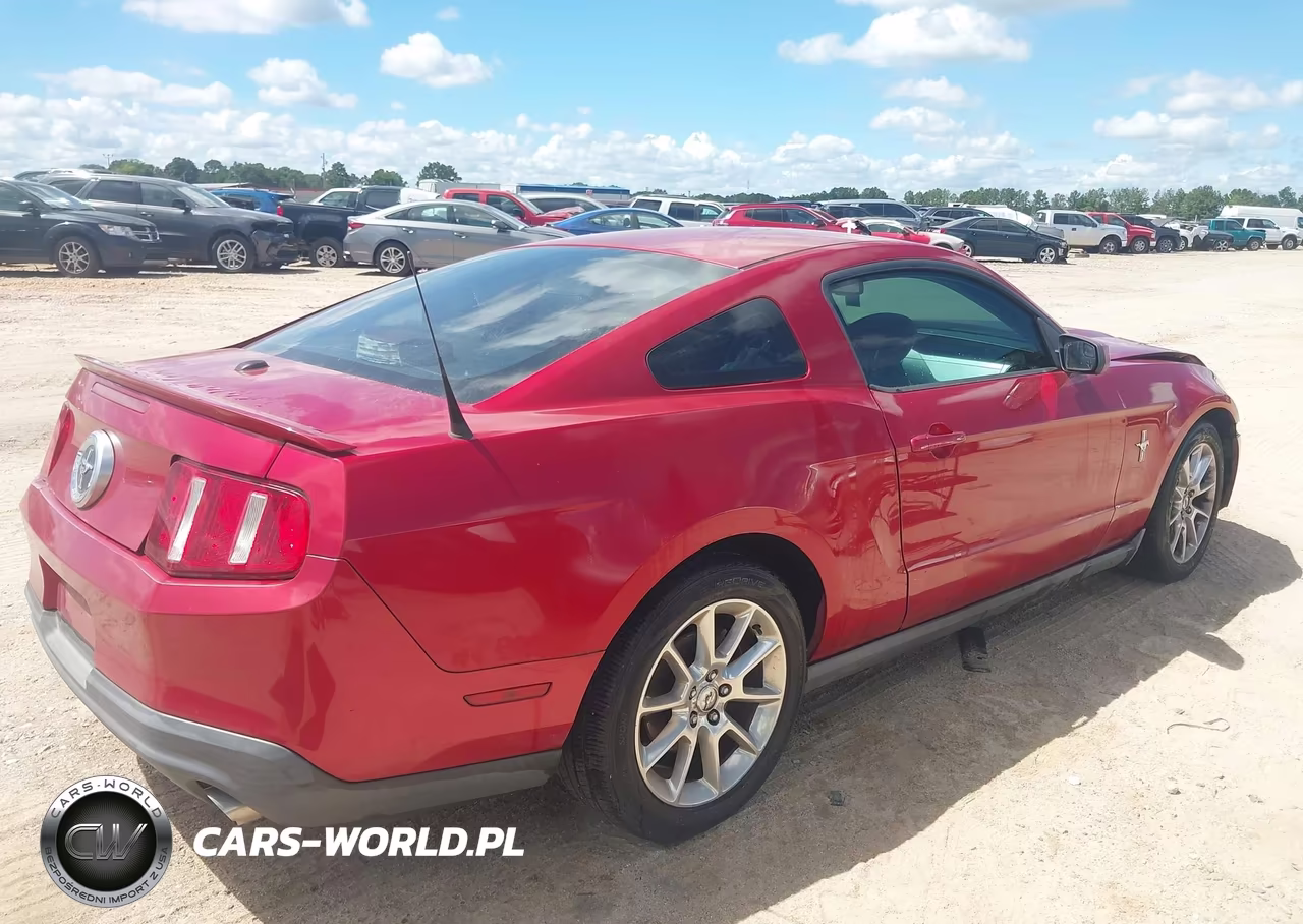 2011 Ford Mustang V6 Premium VIN:1ZVBP8AM6B5110235 - 4