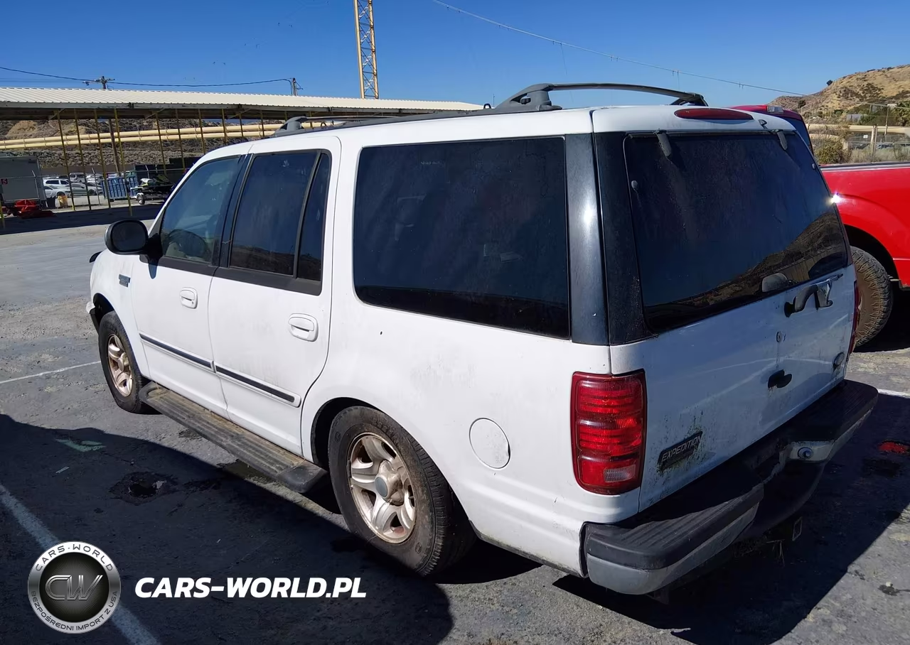 1998 Ford Expedition Eddie Bauer-Xlt VIN:1FMRU1762WLA18188 - 3