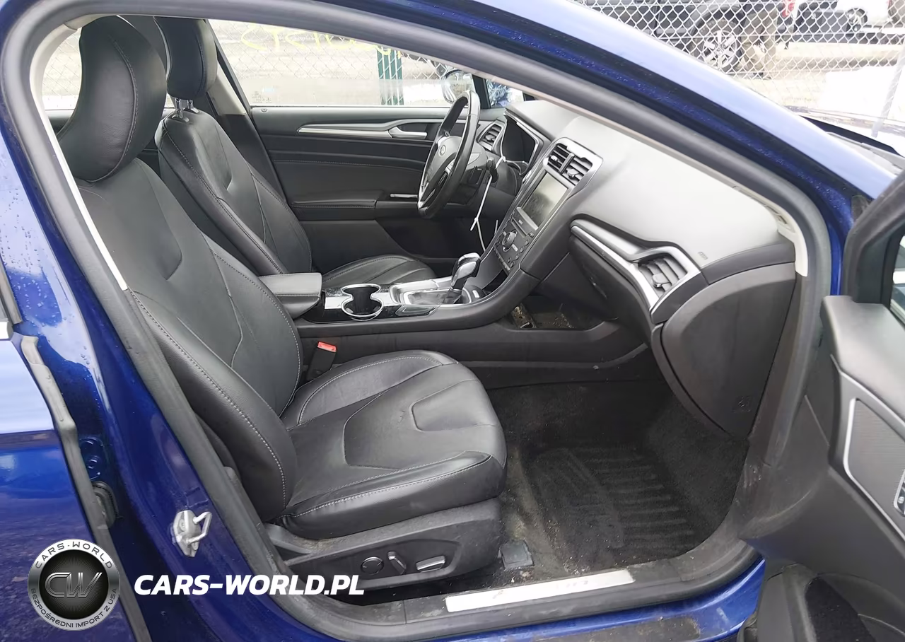 2016 Ford Fusion Titanium VIN:3FA6P0D94GR103968 - 5