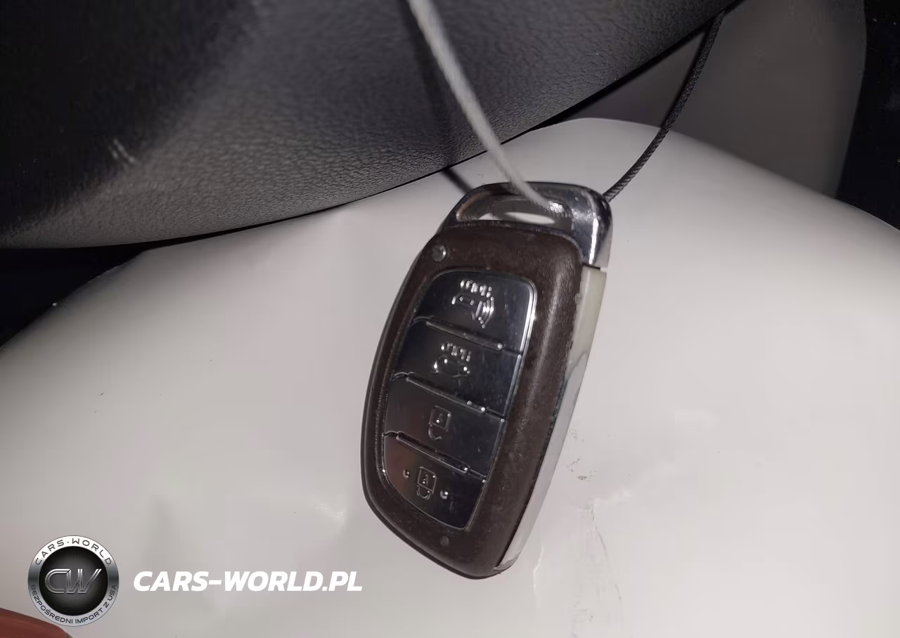 2018 Hyundai Tucson Value VIN:KM8J3CA25JU685213 - 11