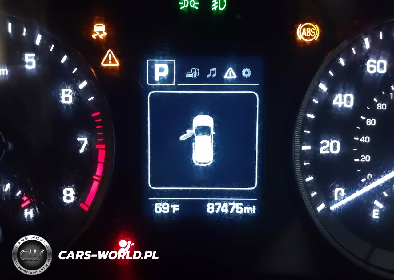 2018 Hyundai Tucson Value VIN:KM8J3CA25JU685213 - 15