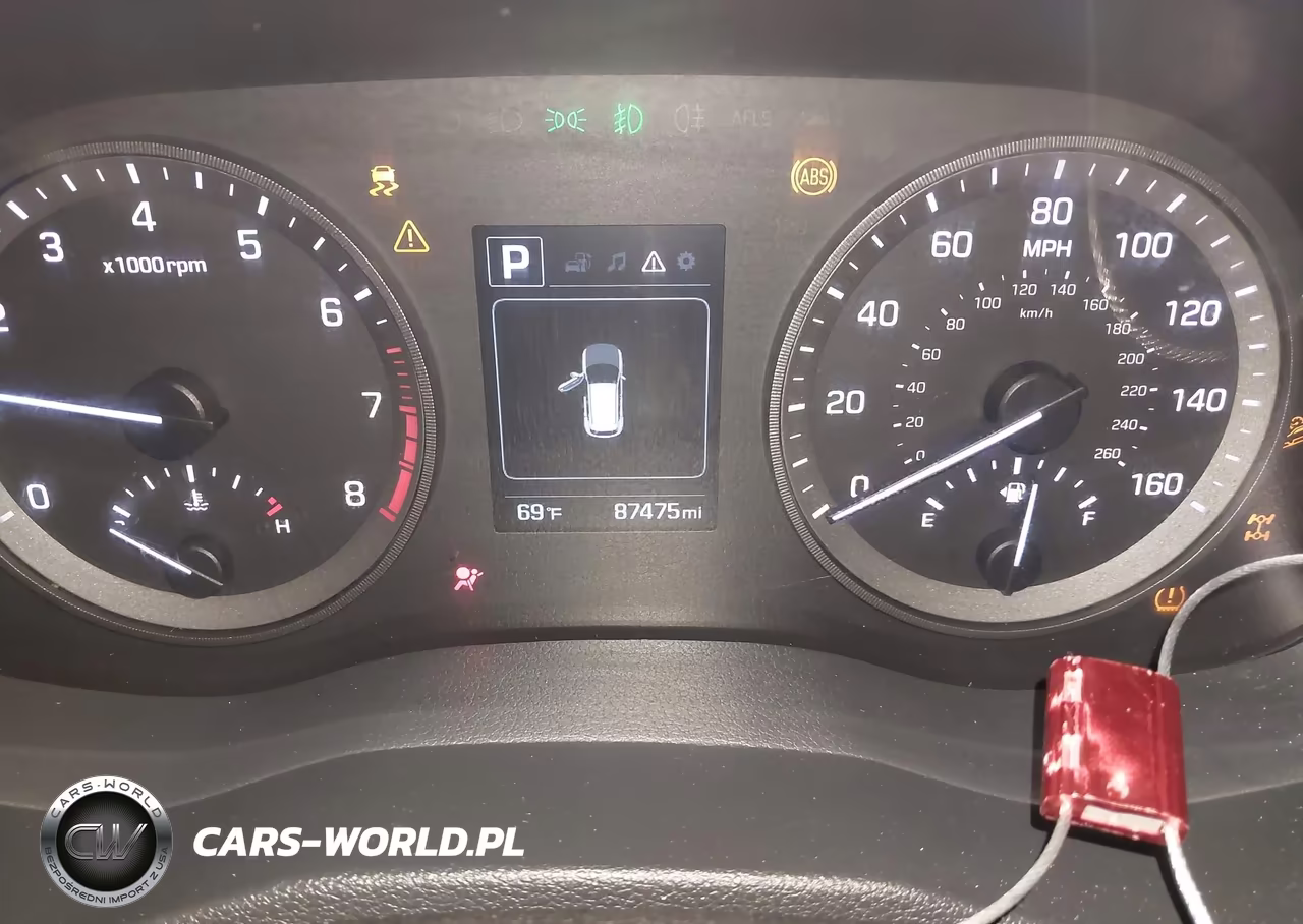 2018 Hyundai Tucson Value VIN:KM8J3CA25JU685213 - 7