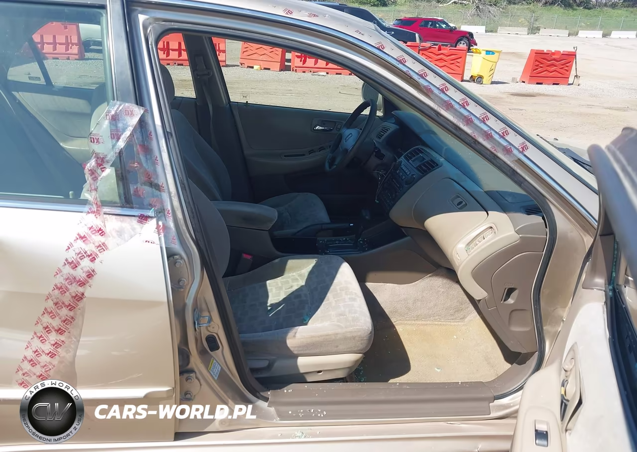 2002 Honda Accord 2.3 Ex VIN:JHMCG566X2C006468 - 5