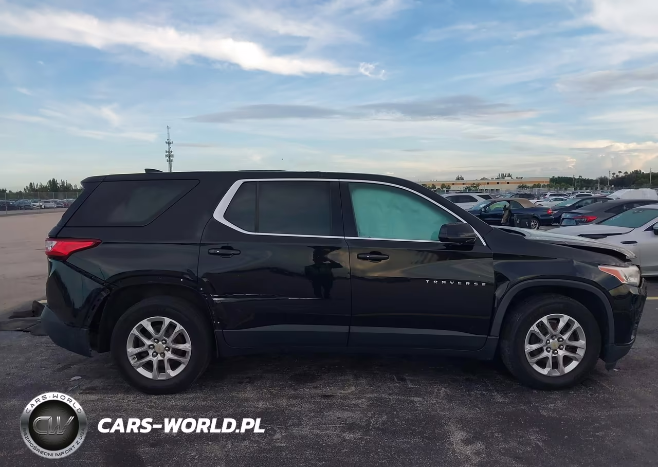 2018 Chevrolet Traverse Ls VIN:1GNERFKW4JJ127983 - 13