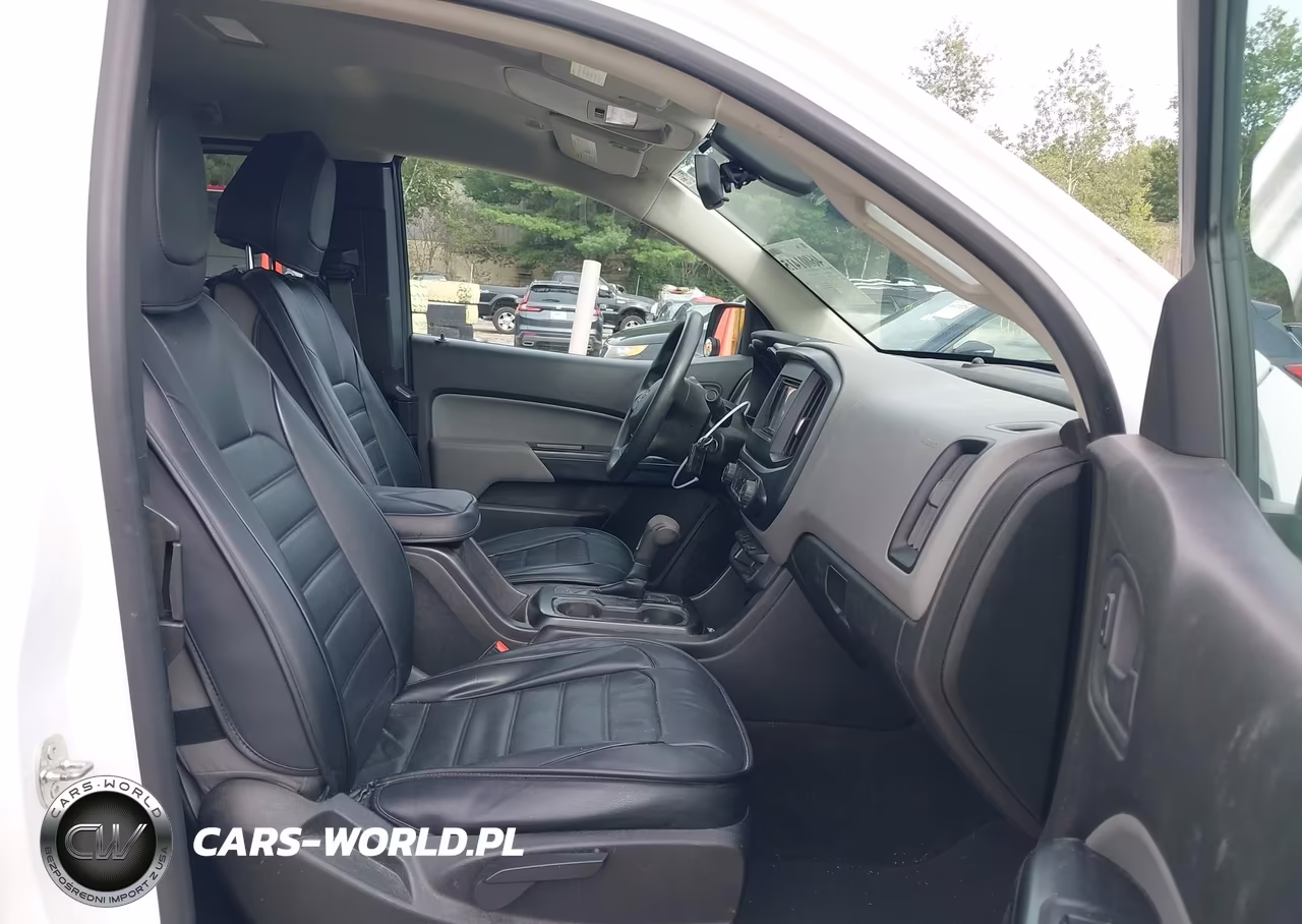 2017 Chevrolet Colorado VIN:1GCHSBEA9H1158319 - 5