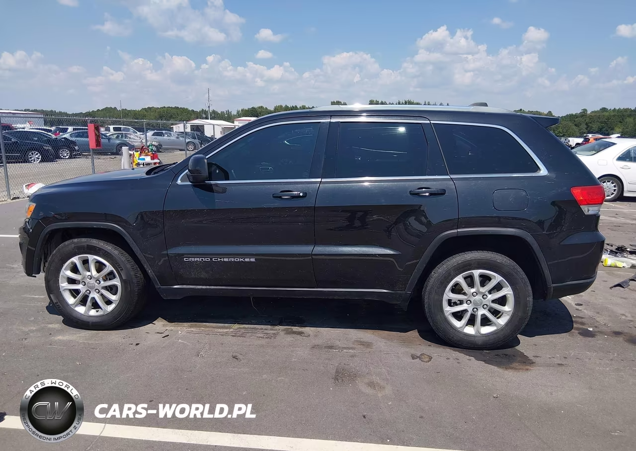 2015 Jeep Grand Cherokee Laredo VIN:1C4RJEAG0FC735159 - 14