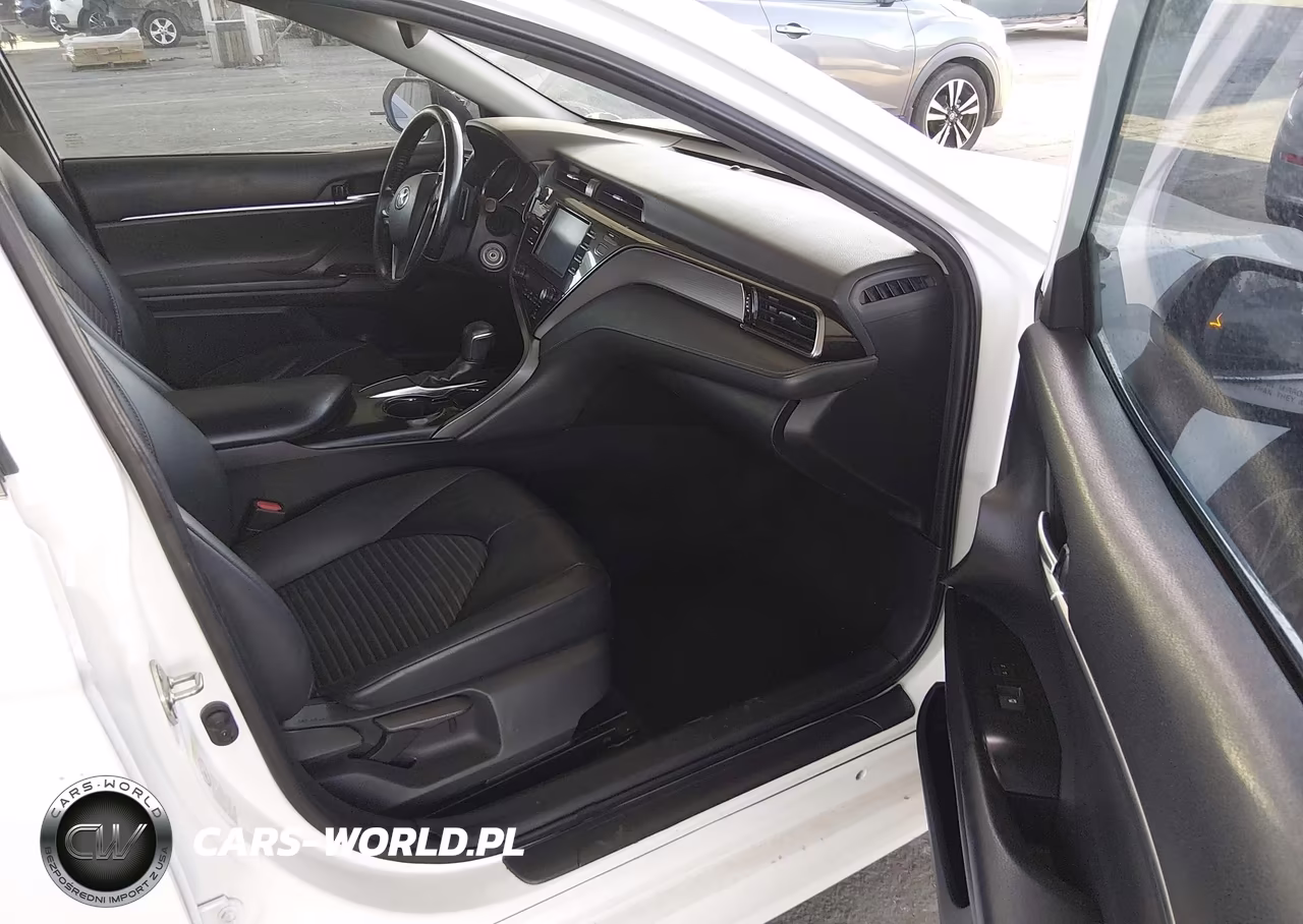 2019 Toyota Camry Se VIN:4T1B11HK9KU238857 - 5