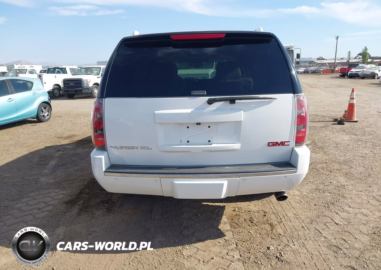 2013 GMC Yukon Xl 1500 Denali VIN:1GKS1MEFXDR112420 - 16