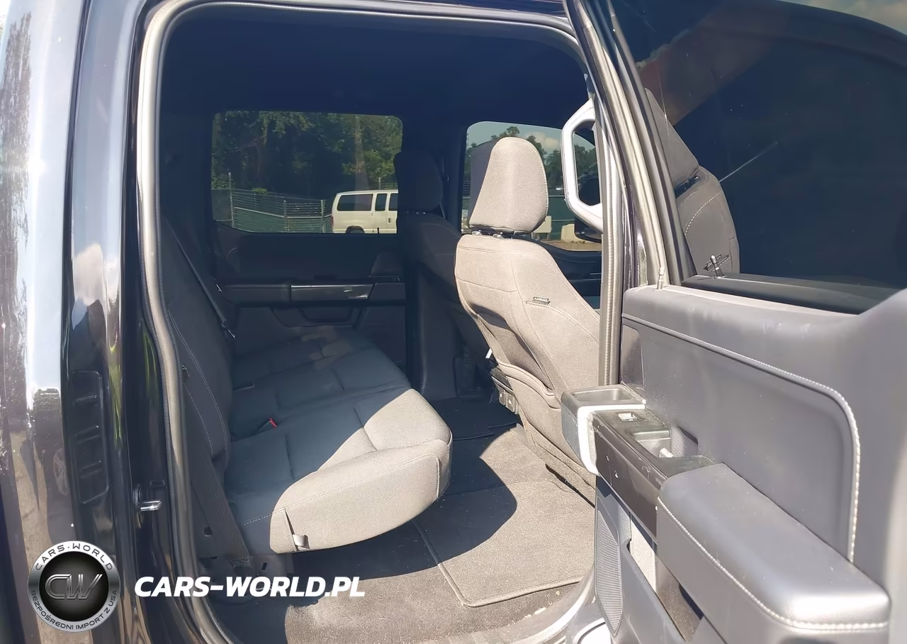 2023 Ford F-150 Xlt VIN:1FTFW1E52PKD88947 - 8