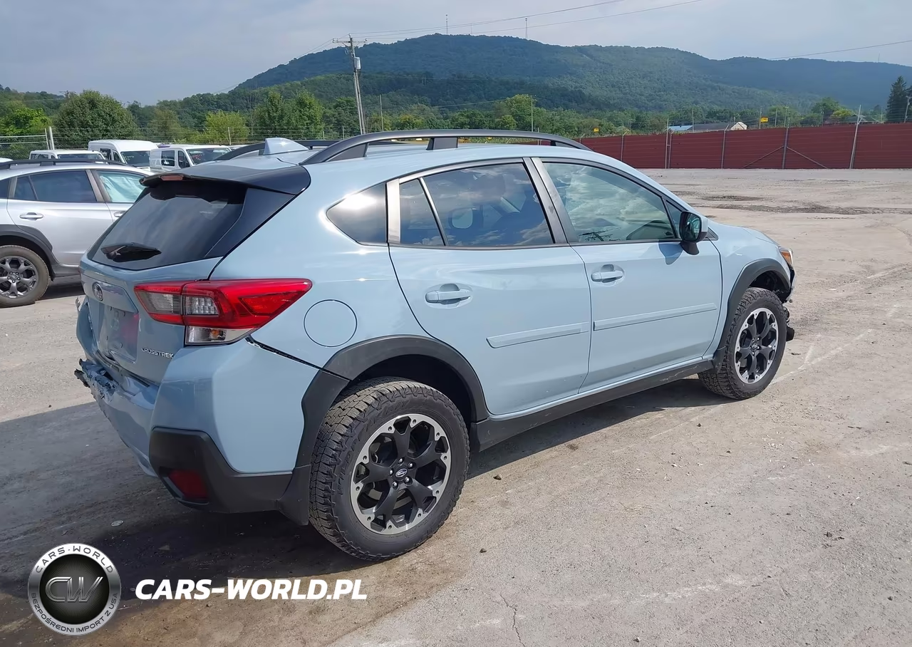 2022 Subaru Crosstrek Premium VIN:JF2GTAPC7N8266640 - 4