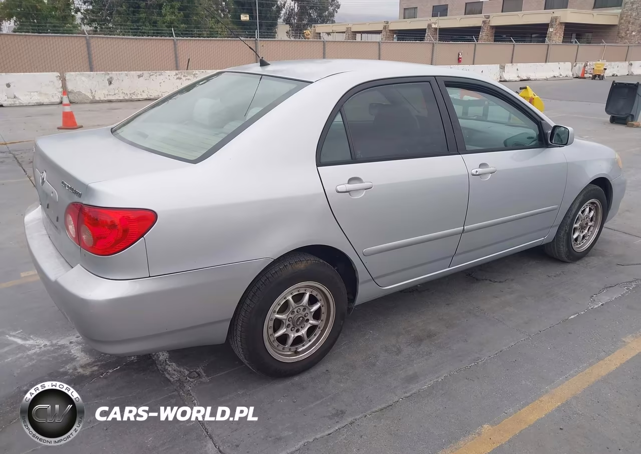 2006 Toyota Corolla Le VIN:1NXBR30E66Z633563 - 4