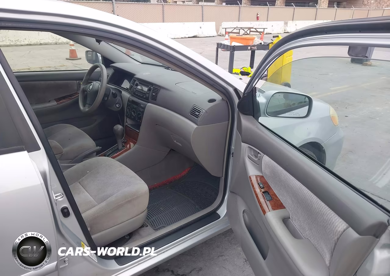 2006 Toyota Corolla Le VIN:1NXBR30E66Z633563 - 5