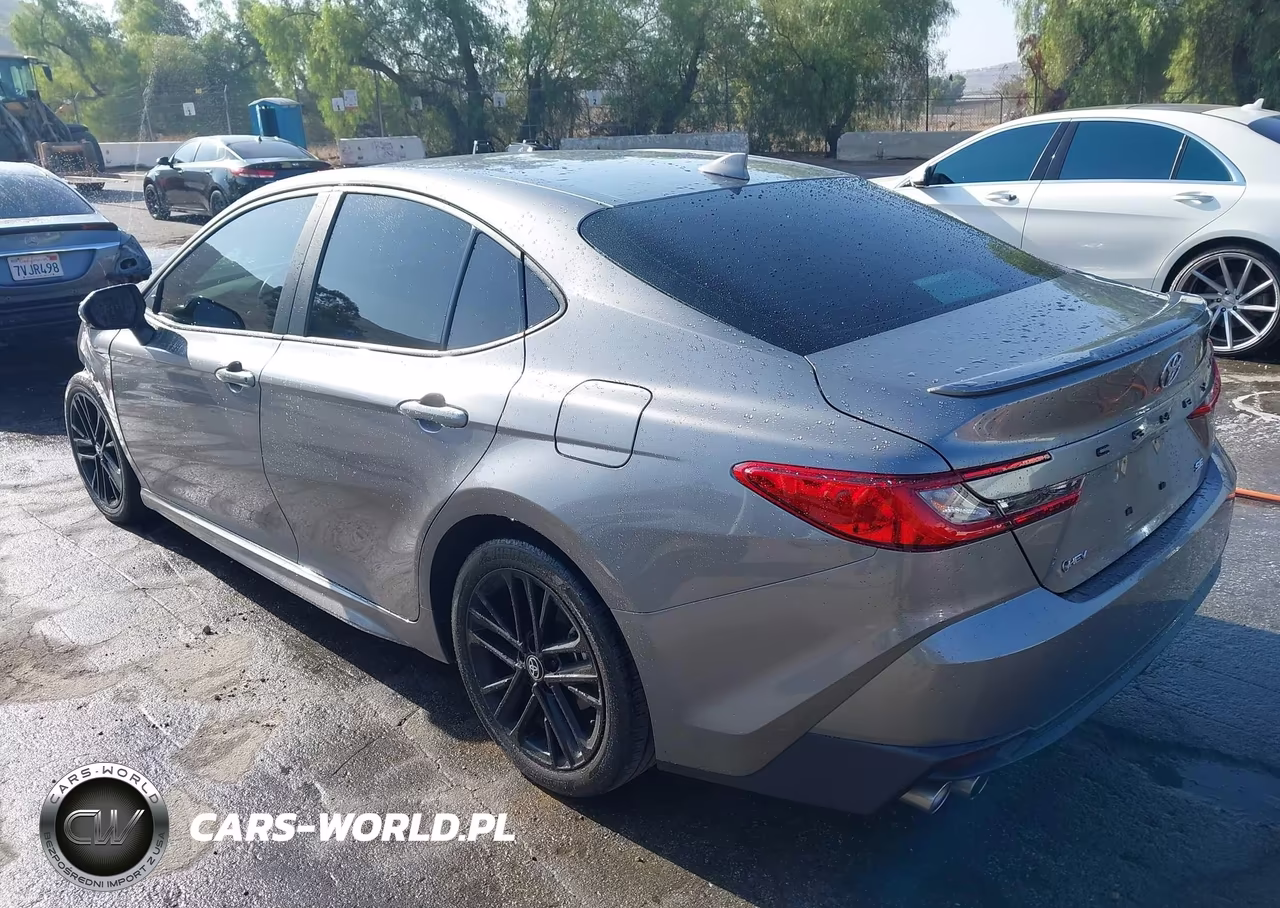 2025 Toyota Camry Se VIN:4T1DAACK0SU511314 - 3