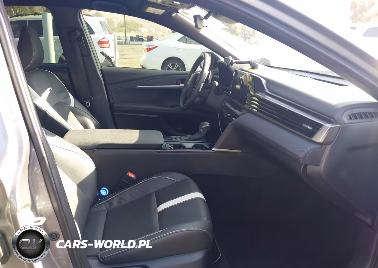 2025 Toyota Camry Se VIN:4T1DAACK0SU511314 - 5